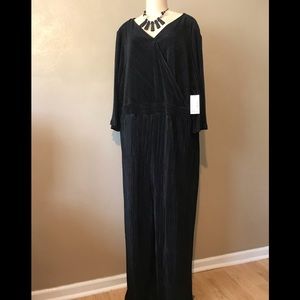 Catherine’s NEW 3X black jumpsuit polyester